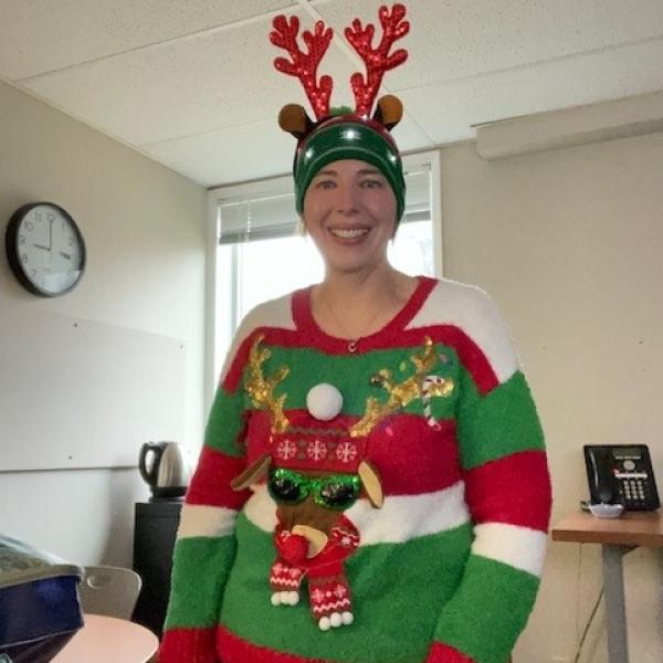 Ugly sweater winner (Cindy Nair)